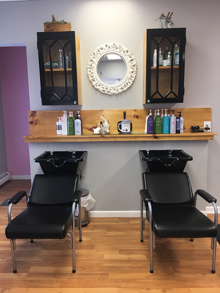 Blush Beauty Boutique | Treat yourself to great service.