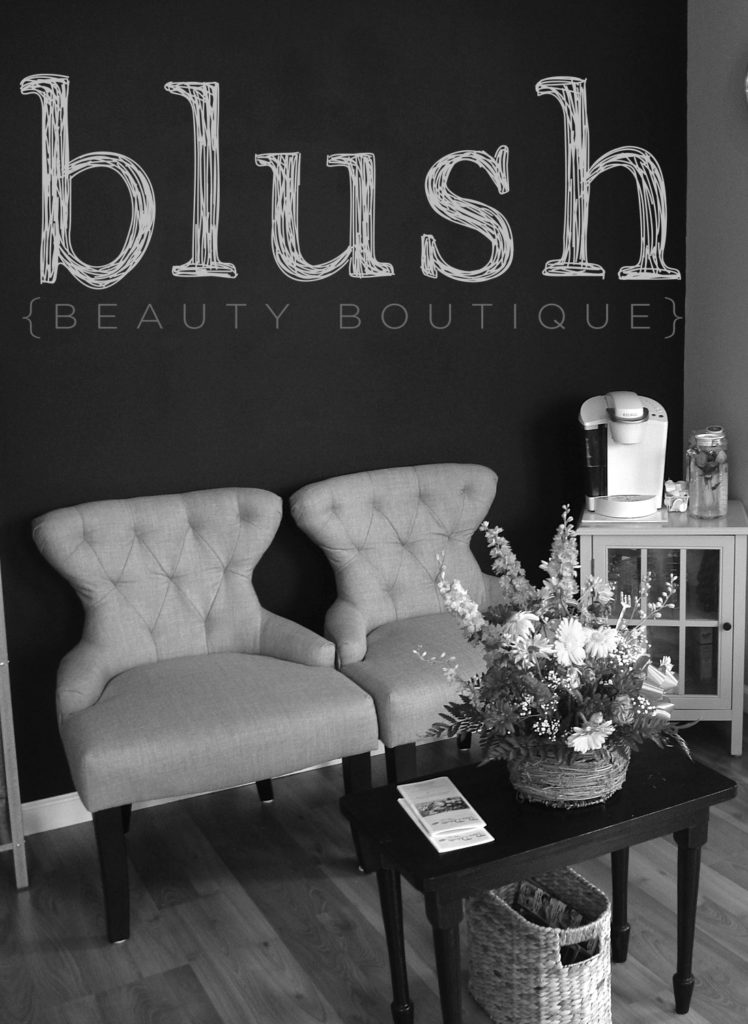 blush-vert-image-gray